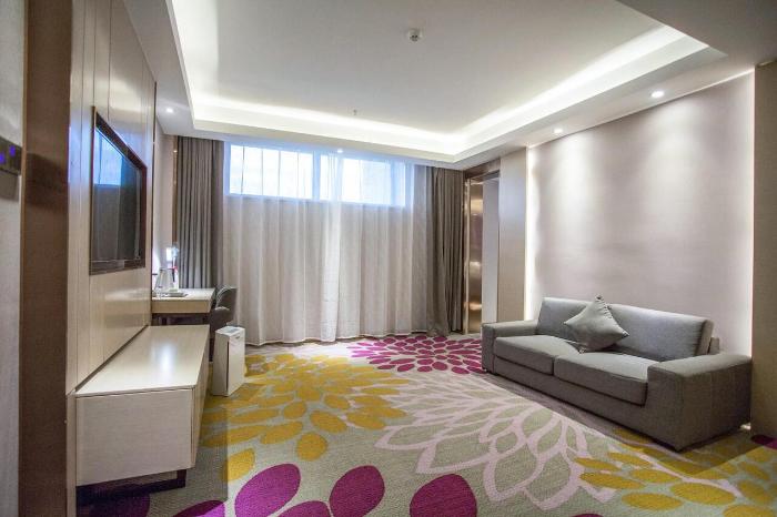 lavande hotel changji changning road