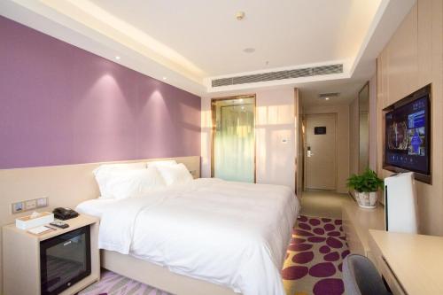 lavande hotel changji changning road