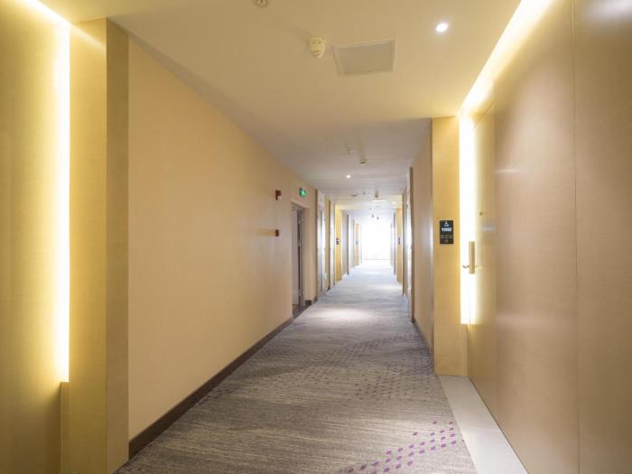 lavande hotel macheng high speed station branch