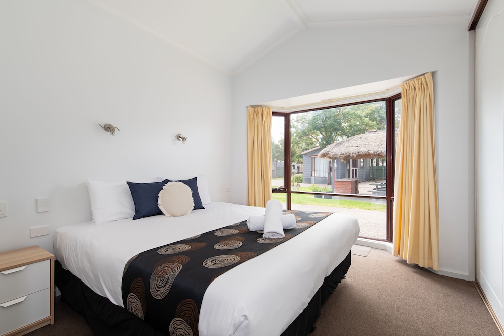 adelaide caravan park