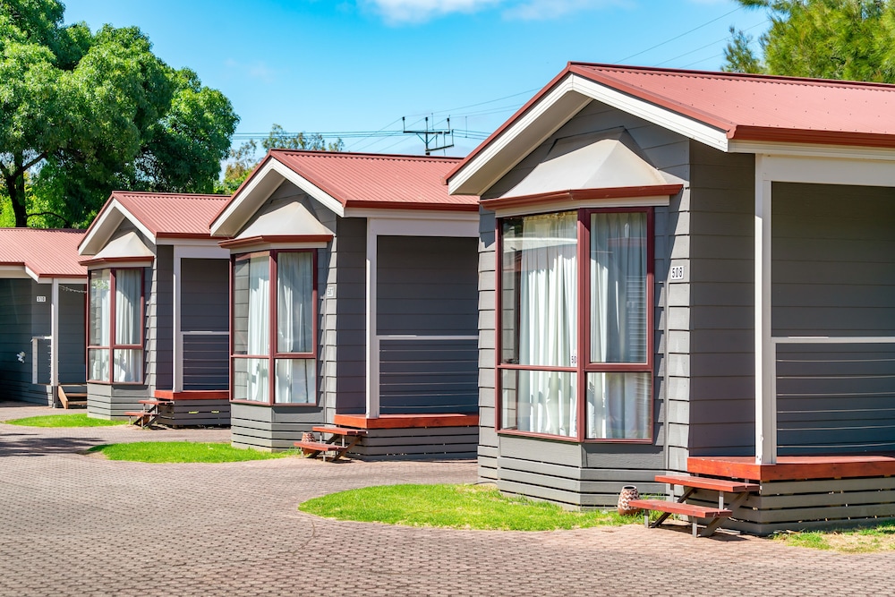 adelaide caravan park