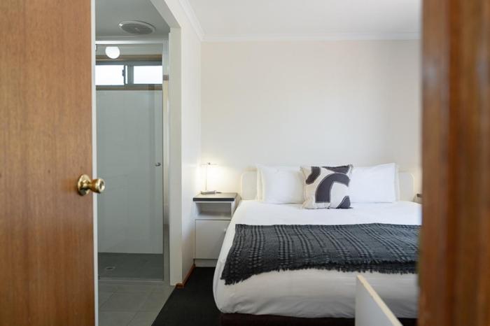 adelaide caravan park
