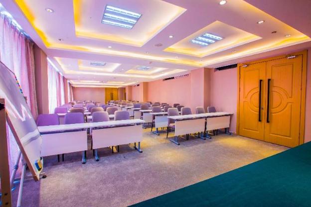 lavande hotel xinyang municipal government branch