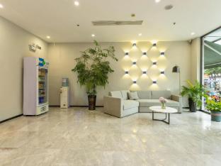 7 days inn xingyi pingdong avenue branch