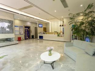 7 days inn xingyi pingdong avenue branch