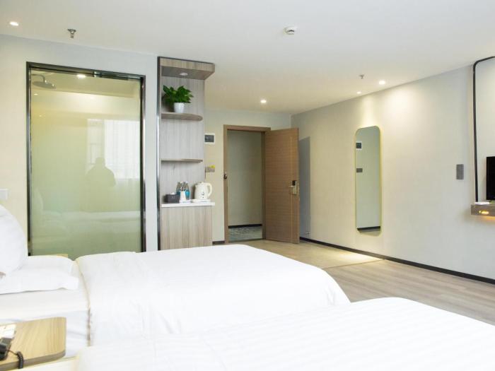 7 days inn xingyi pingdong avenue branch