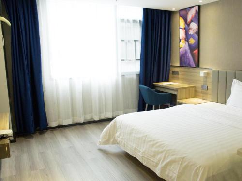 7 days inn xingyi pingdong avenue branch