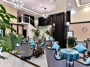 xana hotellea chengdu greenland being funny xiangg