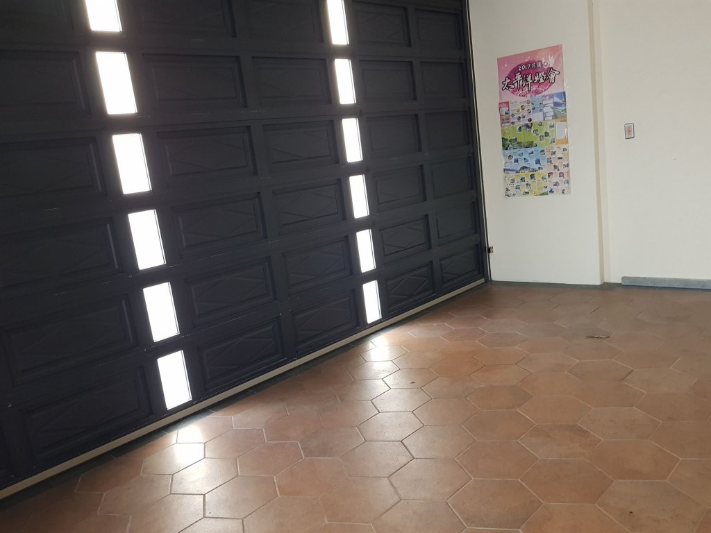 Happiness Is Coming - Sunwater,,3.5 star