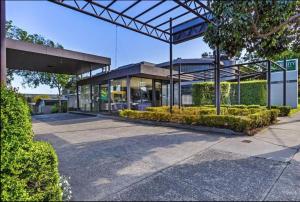 melbourne kew central apartment hotel