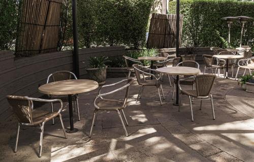 melbourne kew central apartment hotel
