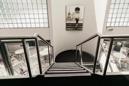 melbourne kew central apartment hotel
