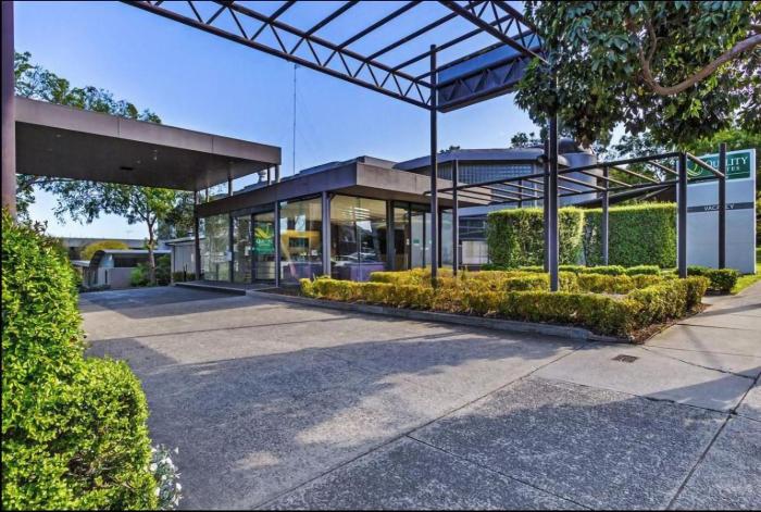 melbourne kew central apartment hotel