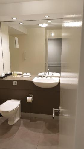 melbourne kew central apartment hotel