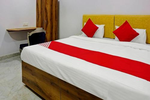 collection o gauri shree hotel