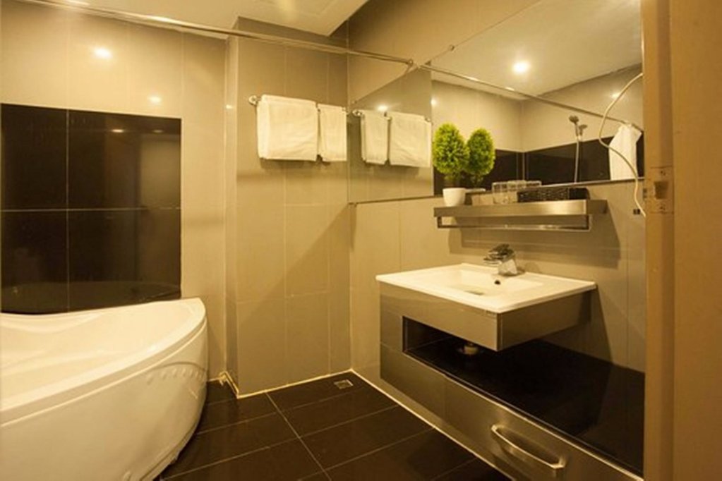 the one premium hotel