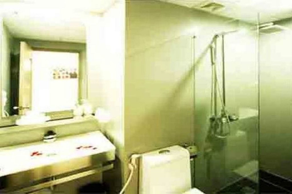 the one premium hotel