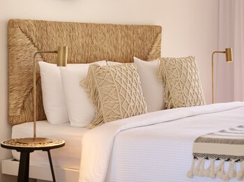 grecotel casa marron