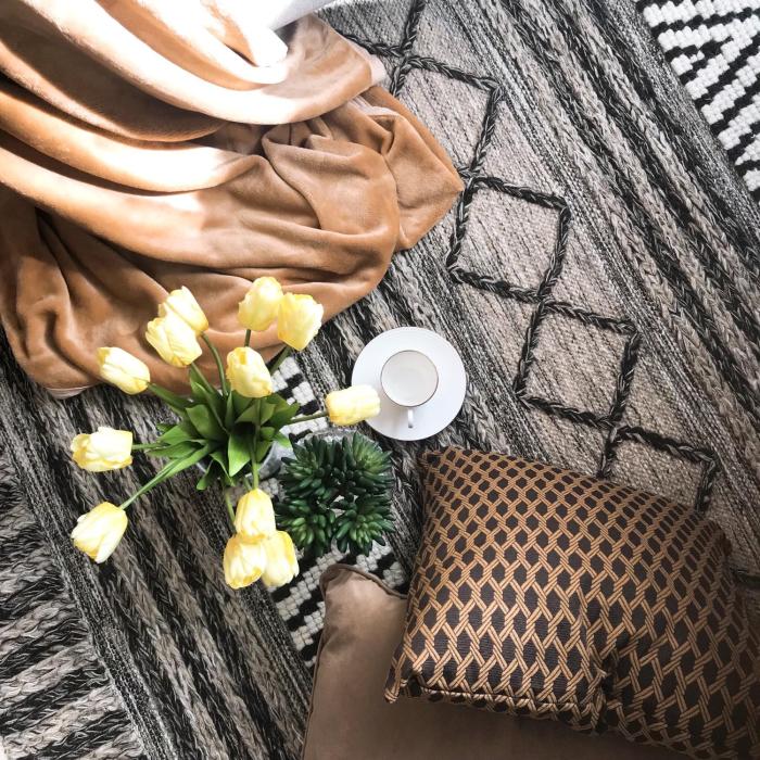 pleasant condominiums