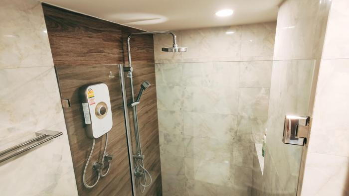 pleasant condominiums