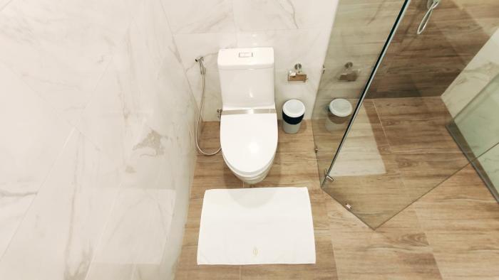 pleasant condominiums