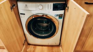 pleasant condominiums