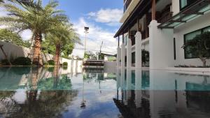 pleasant condominiums