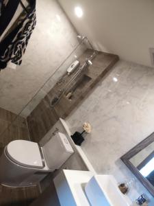 pleasant condominiums