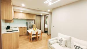 pleasant condominiums