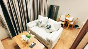 pleasant condominiums