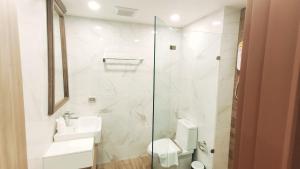 pleasant condominiums