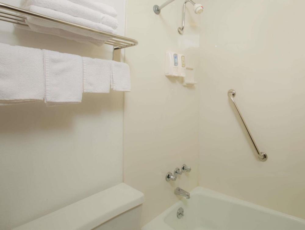 super 8 by wyndham williams