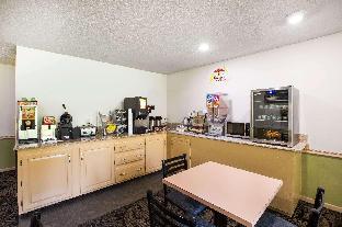 super 8 by wyndham williams