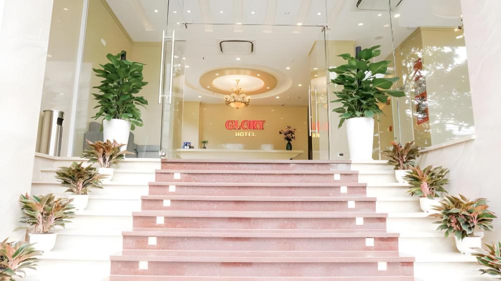 glory hotel