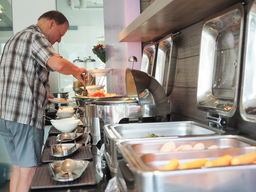 bella b all suite bangkok