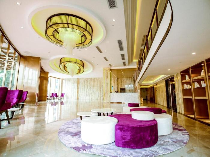 lavande hotel gaozhou xiantai bridge branch