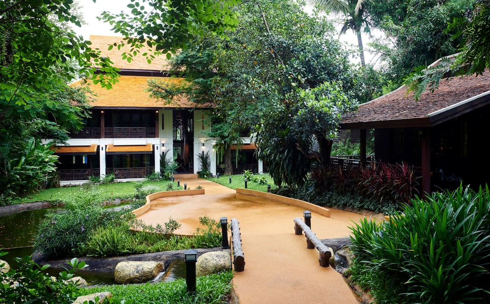 samoeng center