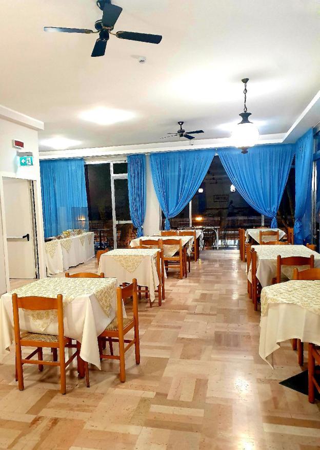 lively hotel