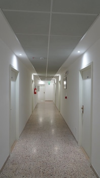lively hotel