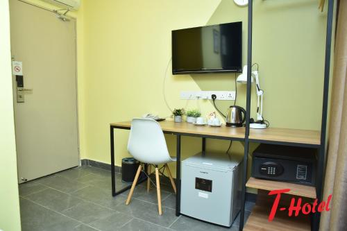t hotel mont kiara