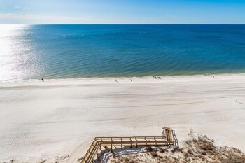 phoenix orange beach by brett robinson vacations