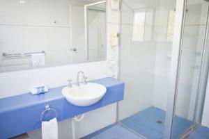 beaches holiday resort
