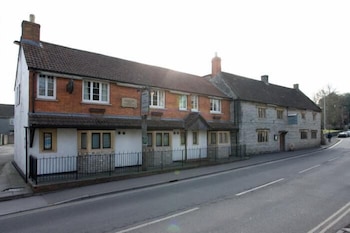 mullions 51 bandb