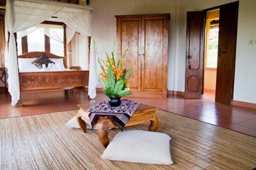 nirarta centre for living awareness