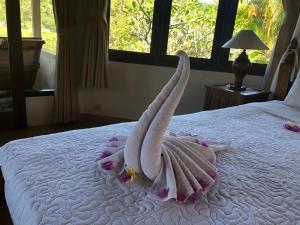 nirarta centre for living awareness