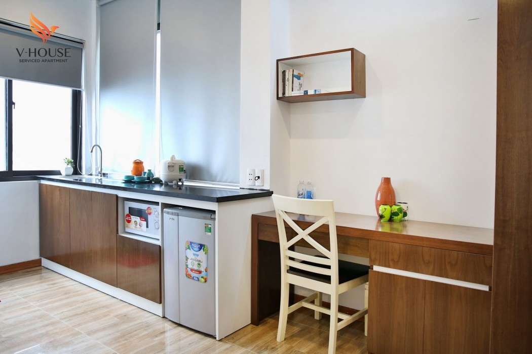 v house 5 serviced apartment