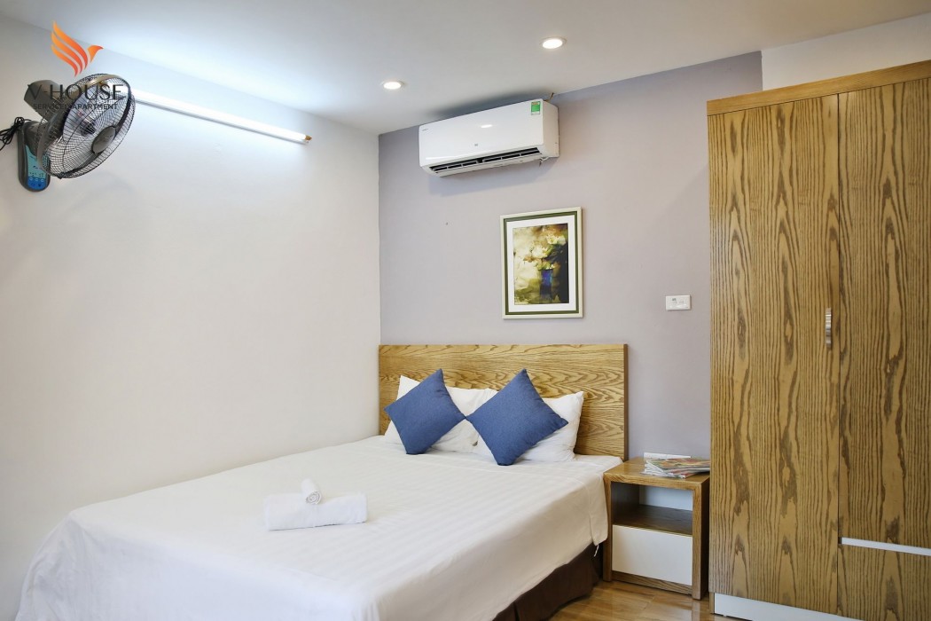 v house 5 serviced apartment