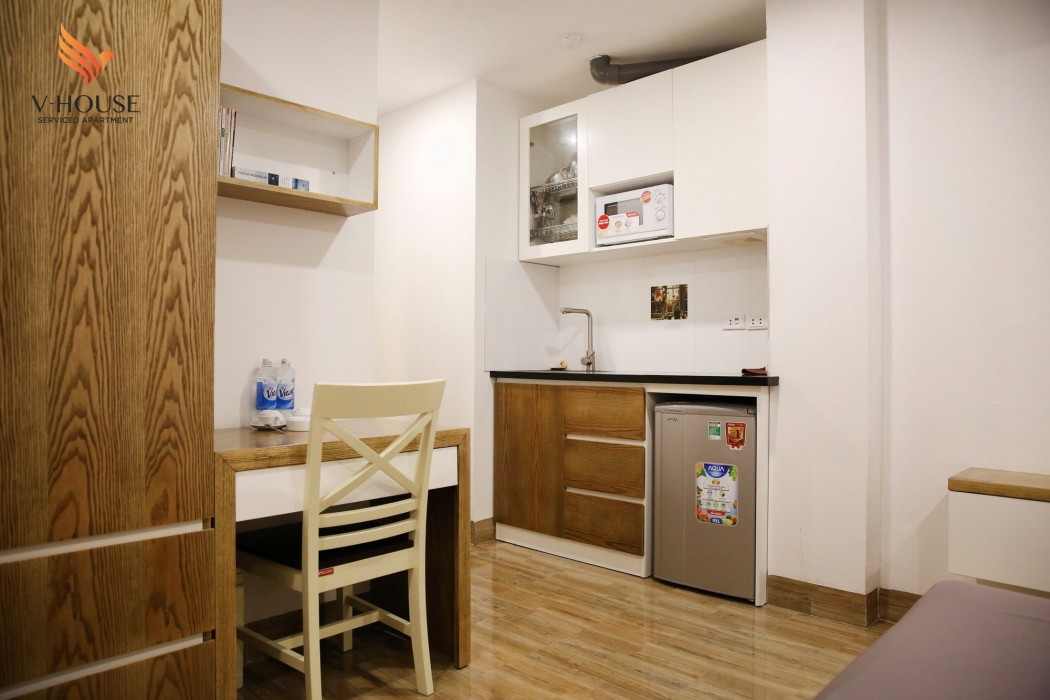 v house 5 serviced apartment