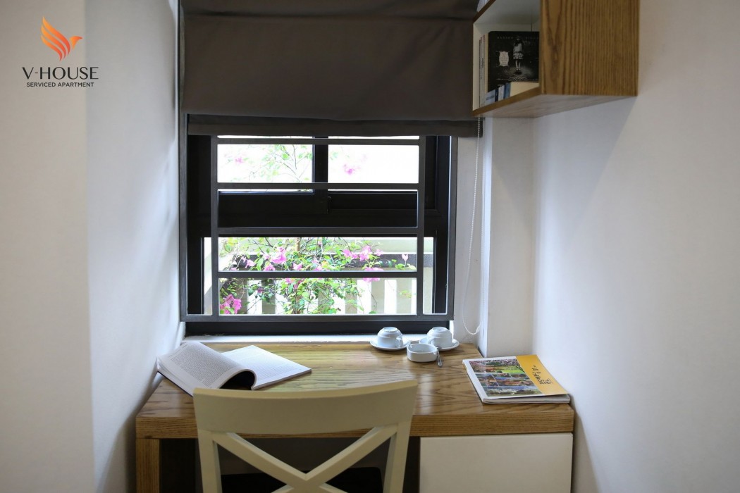 v house 5 serviced apartment
