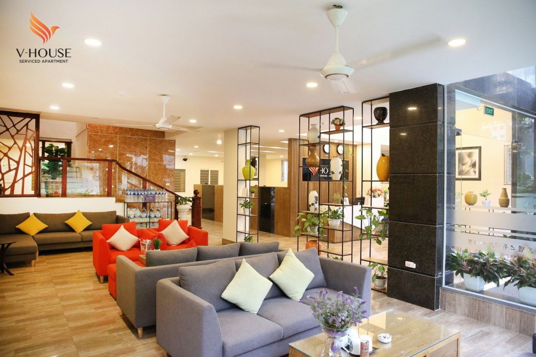 v house 5 serviced apartment